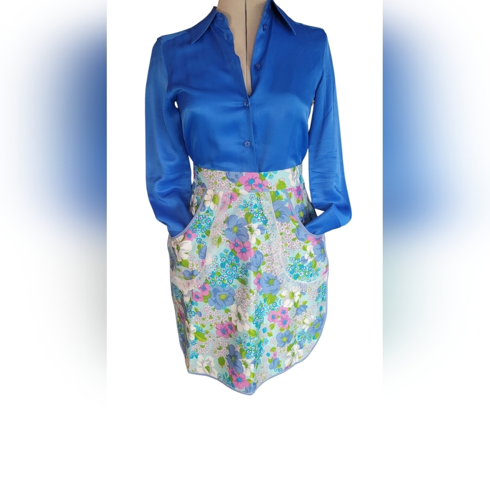 Reproduction Vintage Style Kitchen Apron. OS. - Picture 7 of 8